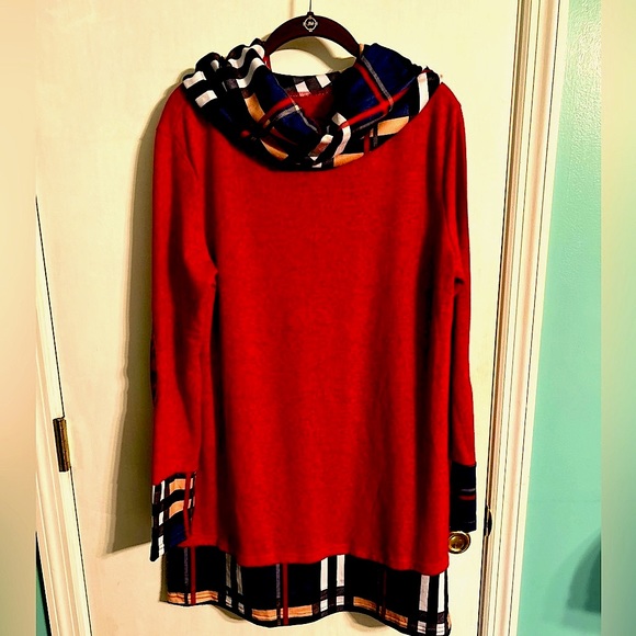 NWOT Women’s Cowl Neck Sweater Knit Tunic Dress Red/Plaid, Large - Picture 1 of 6